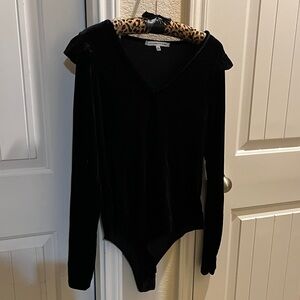 Celebrity Pink Classic Black Top Velvet